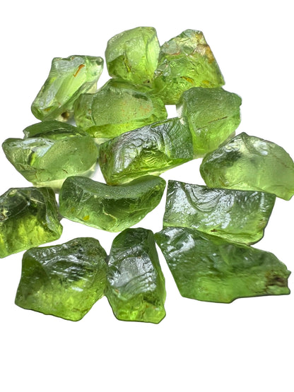 Peridots 43.55 cts / 14 pcs