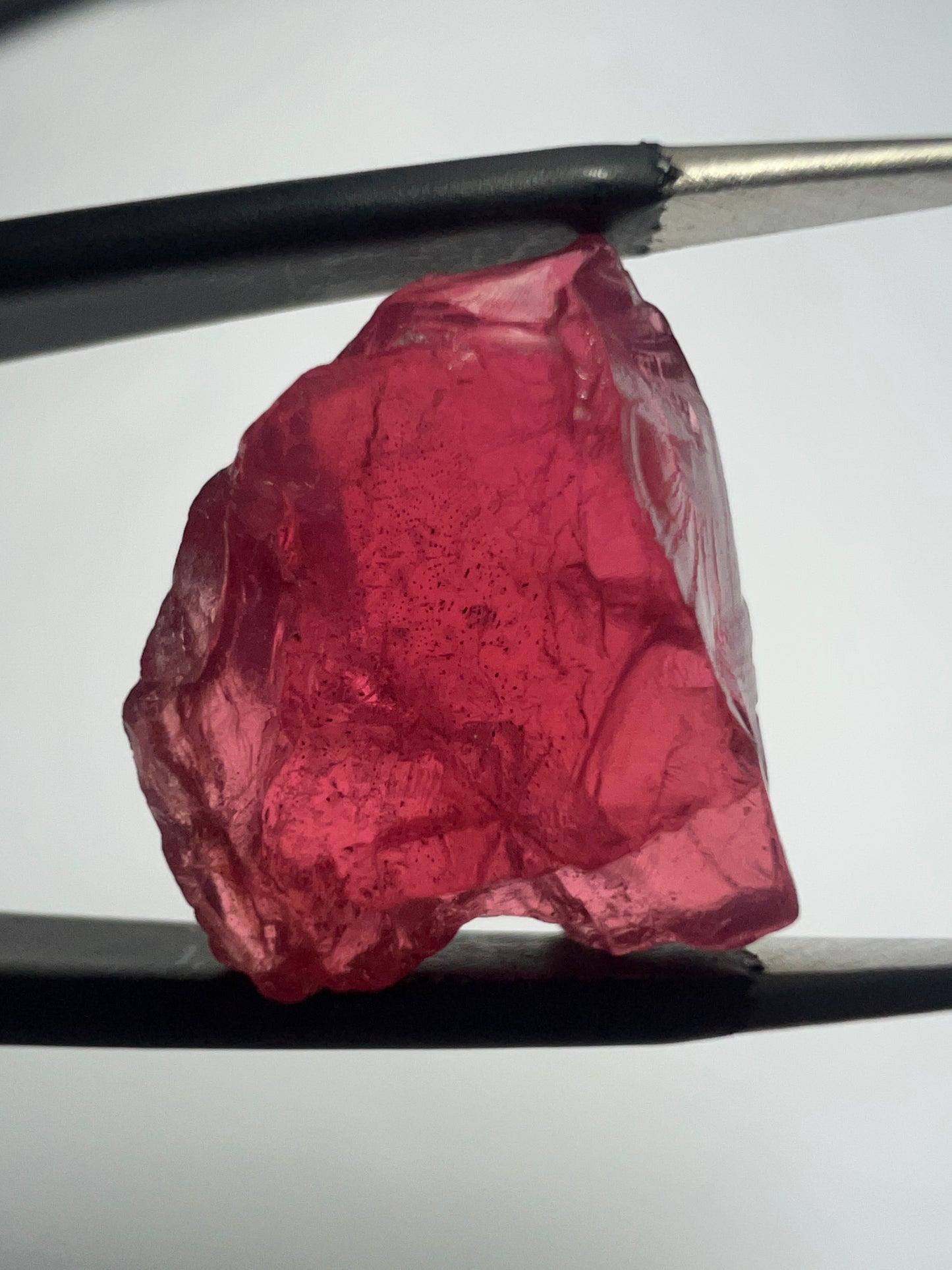 Neon jedi red pink spinel 7.50 ct