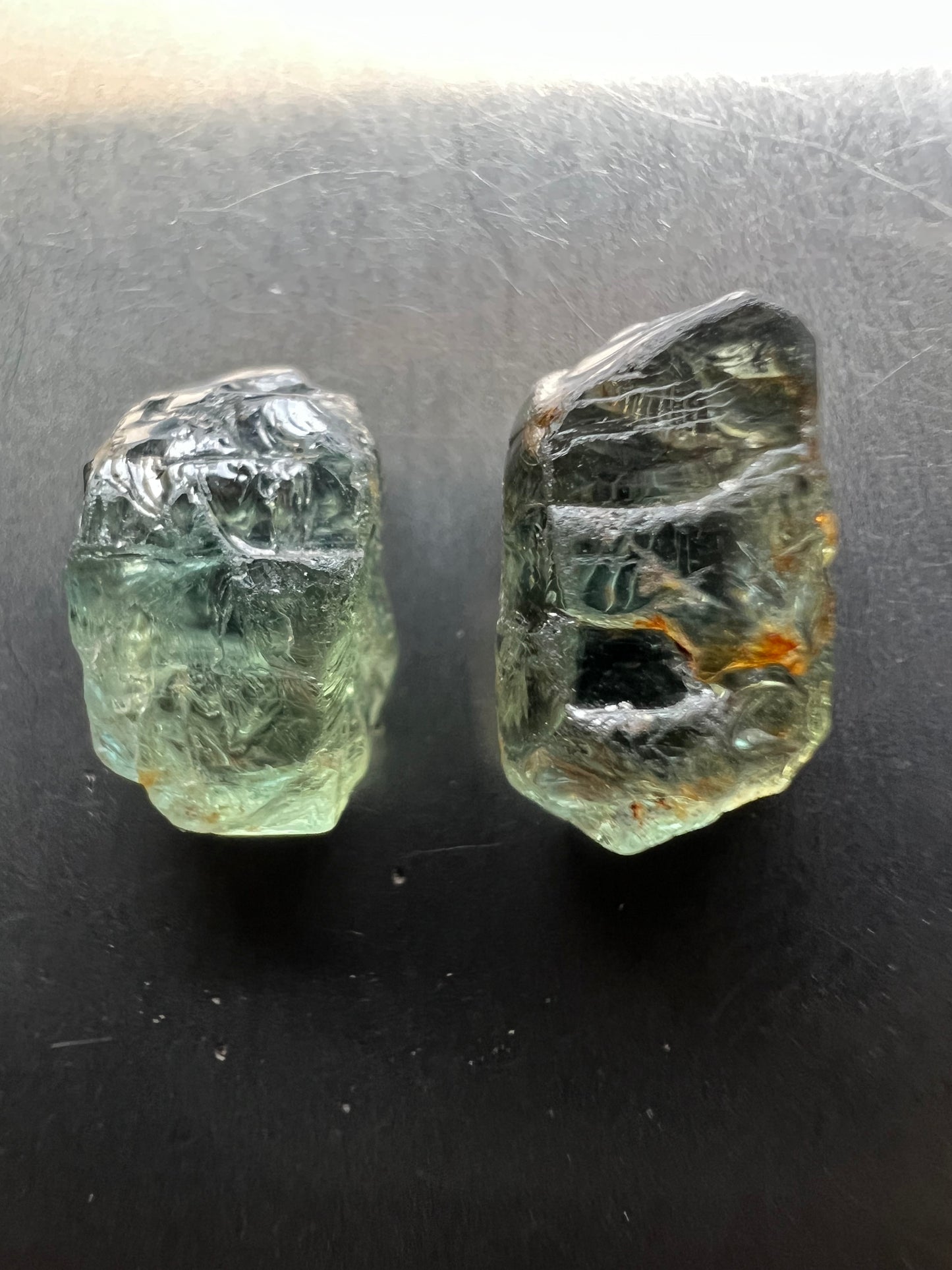 Green sapphires NH 4.90 cts / 2 pcs