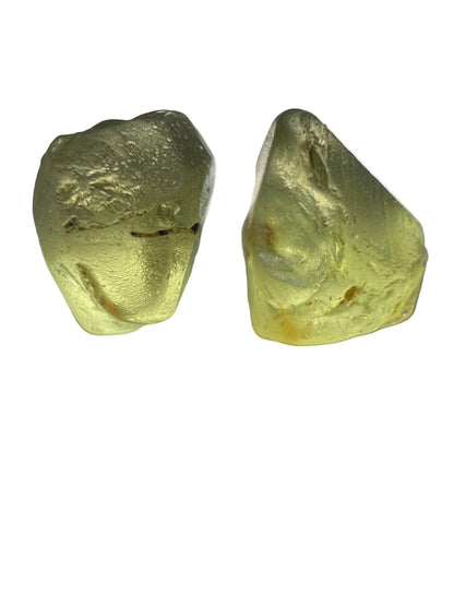 Lime green chrysoberyls 5.55 cts / 2 pcs