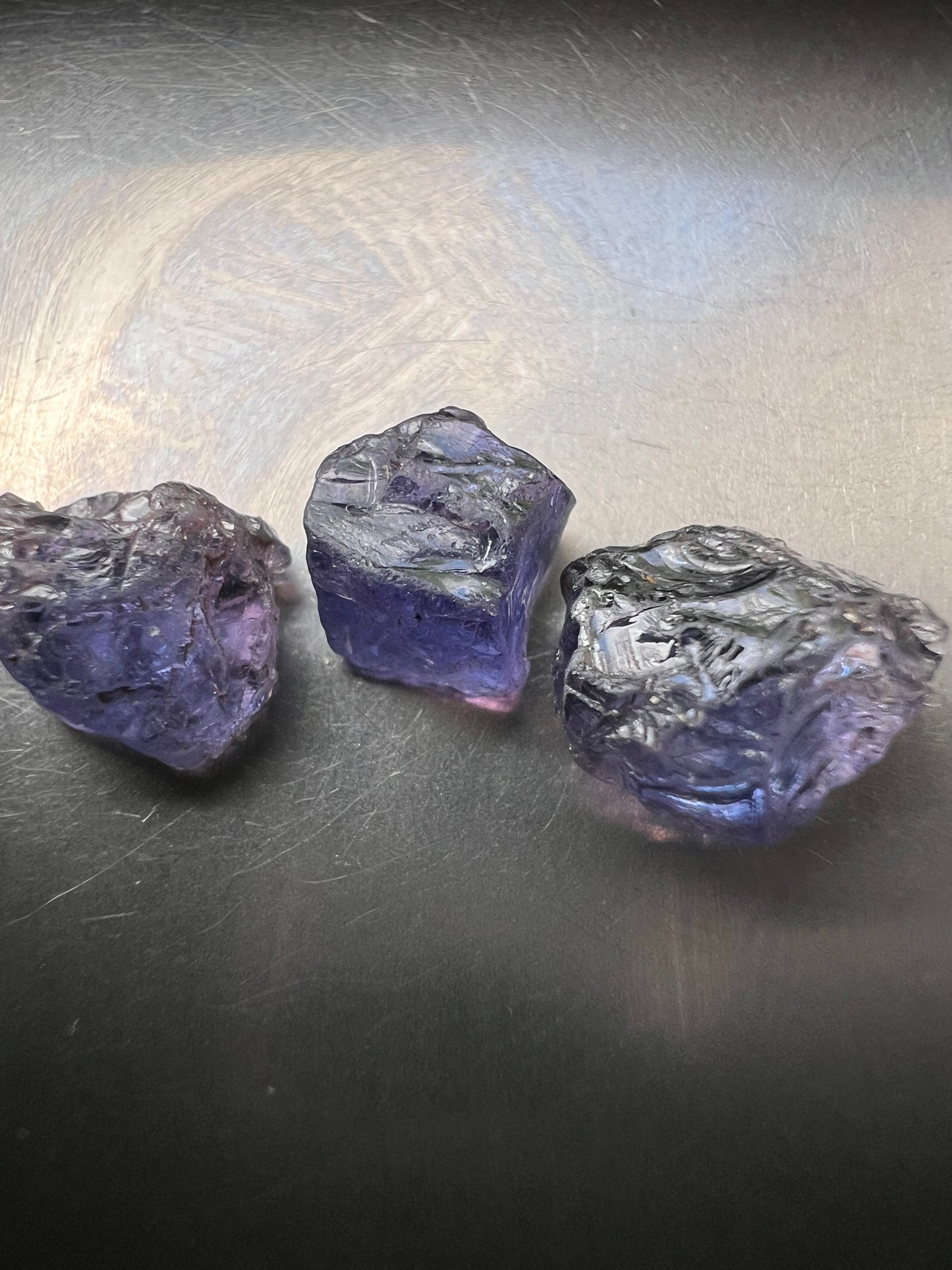 Blue / purple sapphires nh 7.7 cts