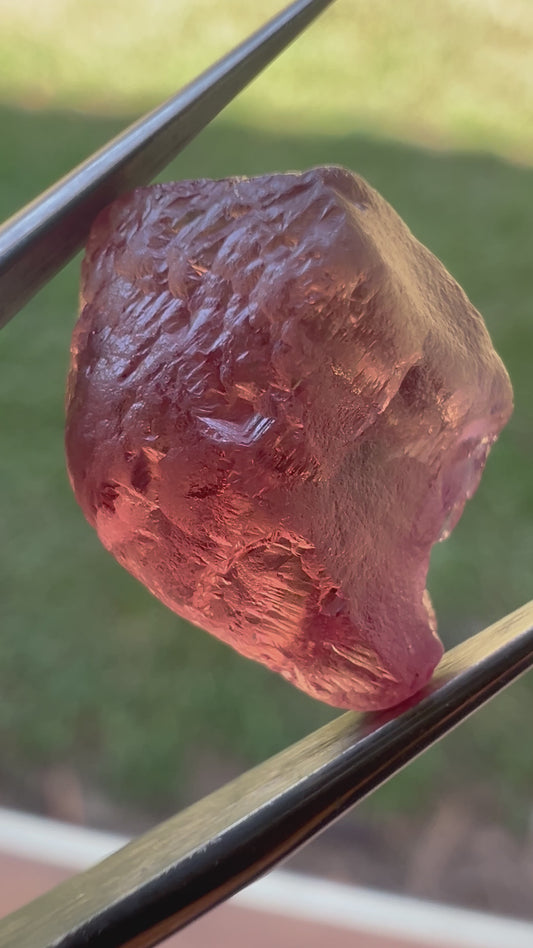 Umba garnet 7.25 ct