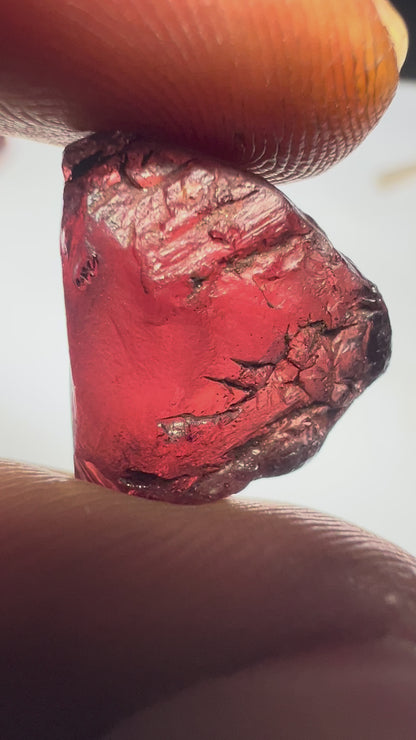 Pyrope spessartite 22.8 ct