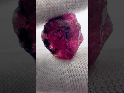 Ruby NH cabochon 14.25 cts