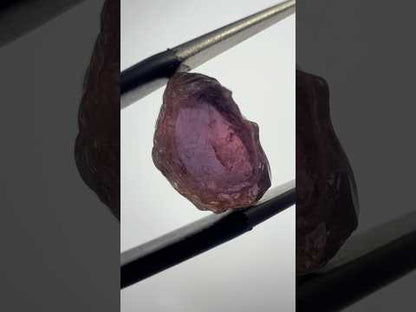 Purple sapphire nh 3.35 cts