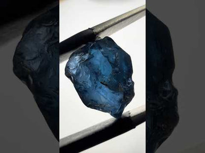 Cobalt blue spinel 2.7 cts