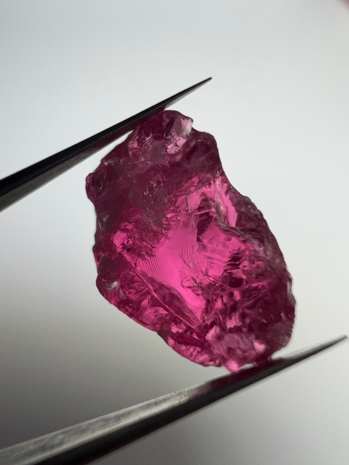 Pinkish red spinel 4.20 ct