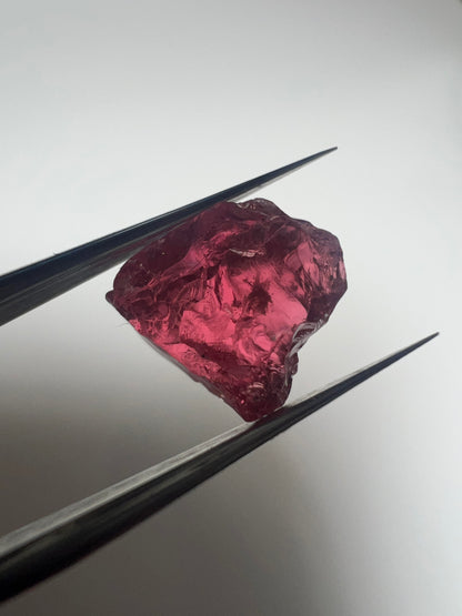 Red spinel 4.15 ct